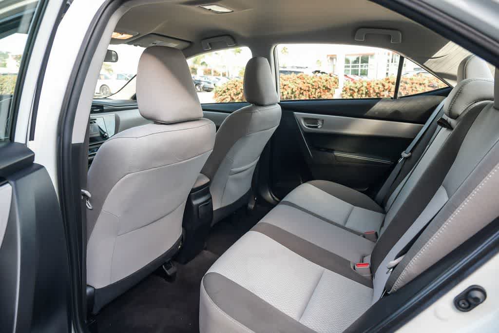 Used 2017 Toyota Corolla LE FWD image 18