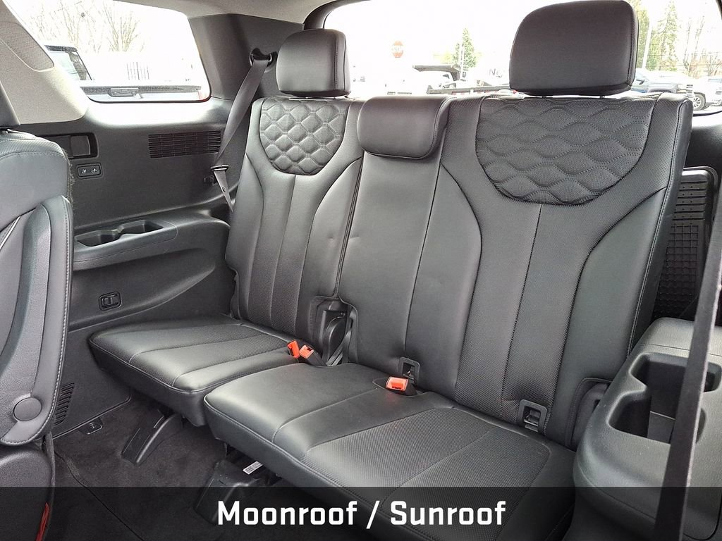 Used 2021 Hyundai Palisade Limited image 14