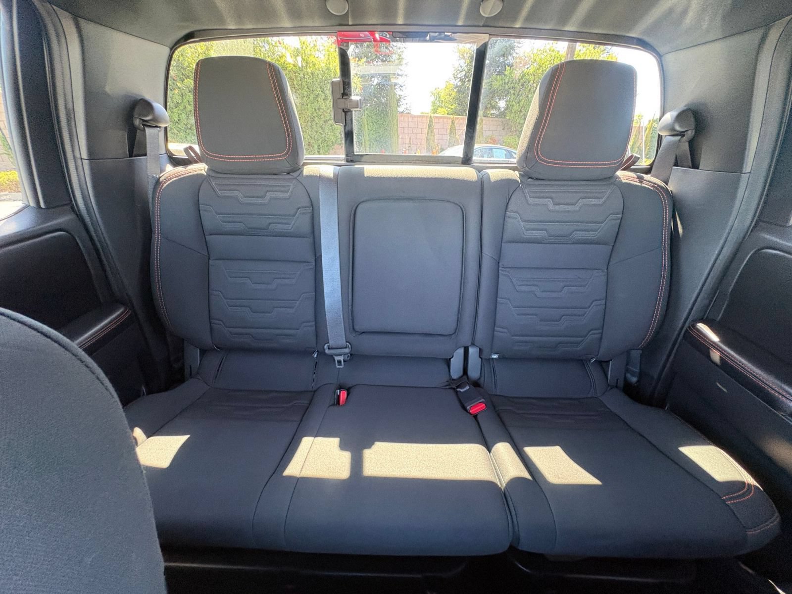 Used 2026 Nissan Frontier PRO-4X AWD/4WD image 37