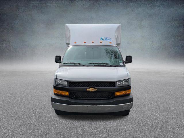 New 2026 Chevrolet Express 3500 w/ Power Convenience Package RWD image 9