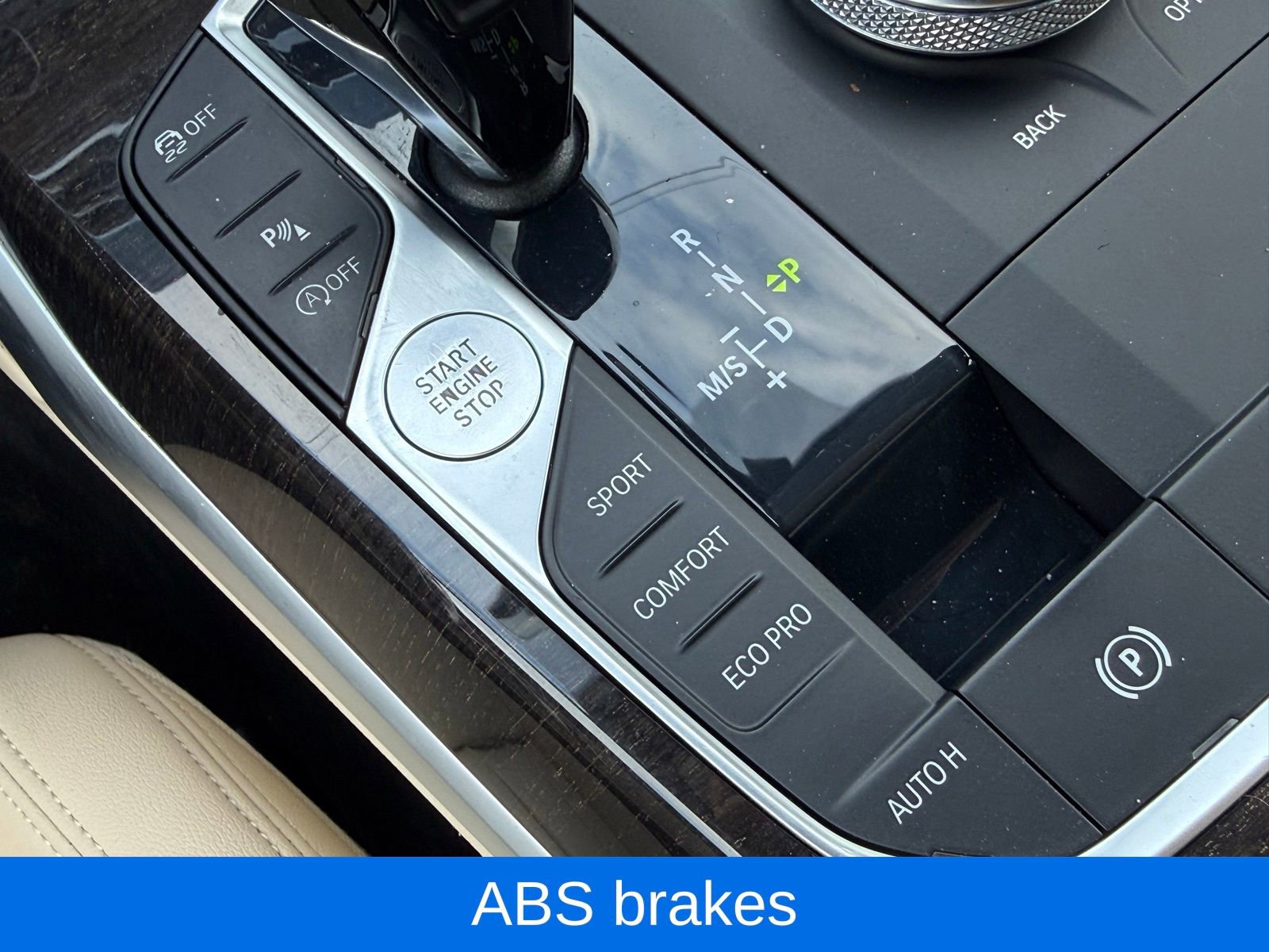 Used 2020 BMW 330i xDrive Sedan w/ Premium Package image 31