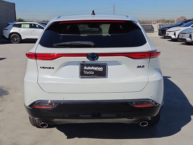 Used 2024 Toyota Venza Nightshade AWD/4WD image 7