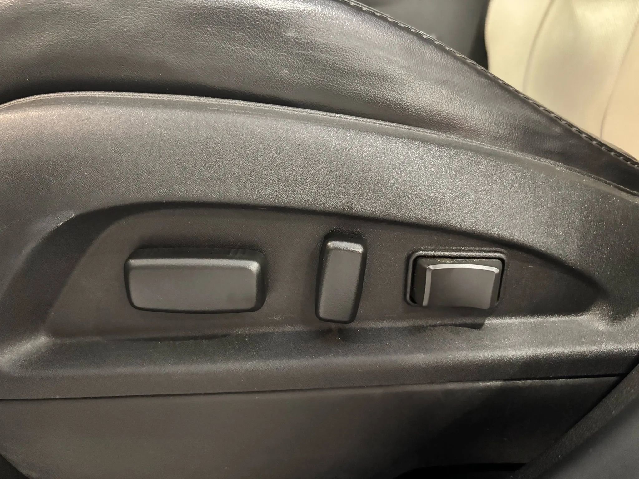 Used 2016 GMC Terrain SLT w/ Open Road Package image 11