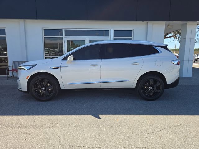 Certified 2023 Buick Enclave Essence w/ Experience Buick Package image 4