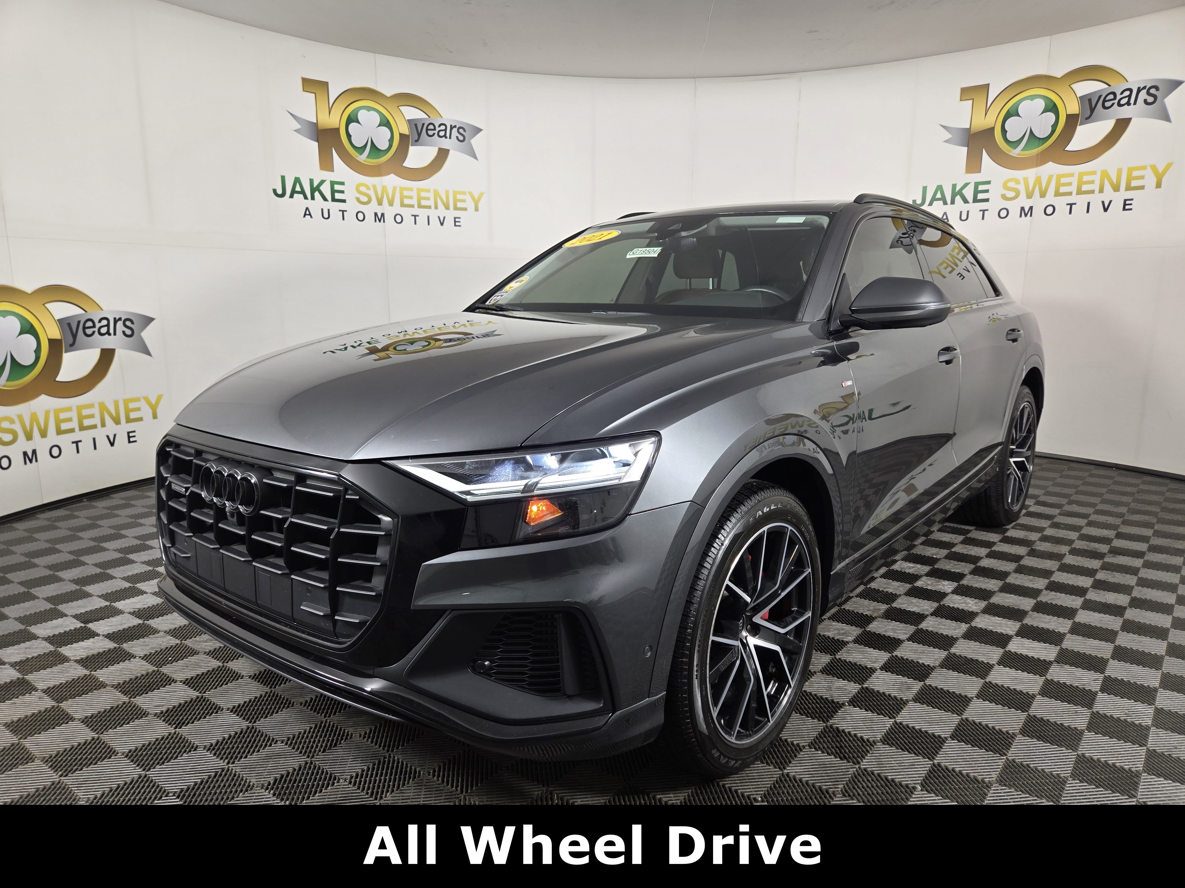 Used 2021 Audi Q8 Premium Plus w/ Premium Plus Package image 3