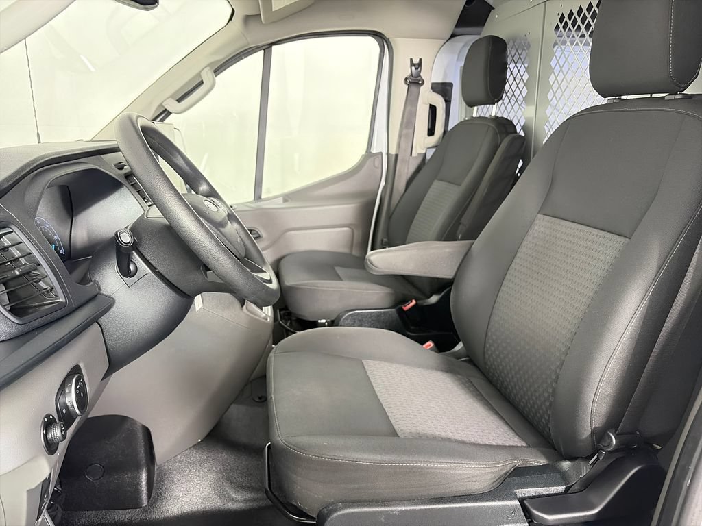 Certified 2023 Ford Transit 250 Low Roof RWD image 11