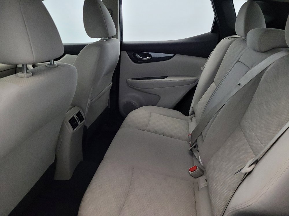 Used 2019 Nissan Rogue Sport SV AWD/4WD image 18