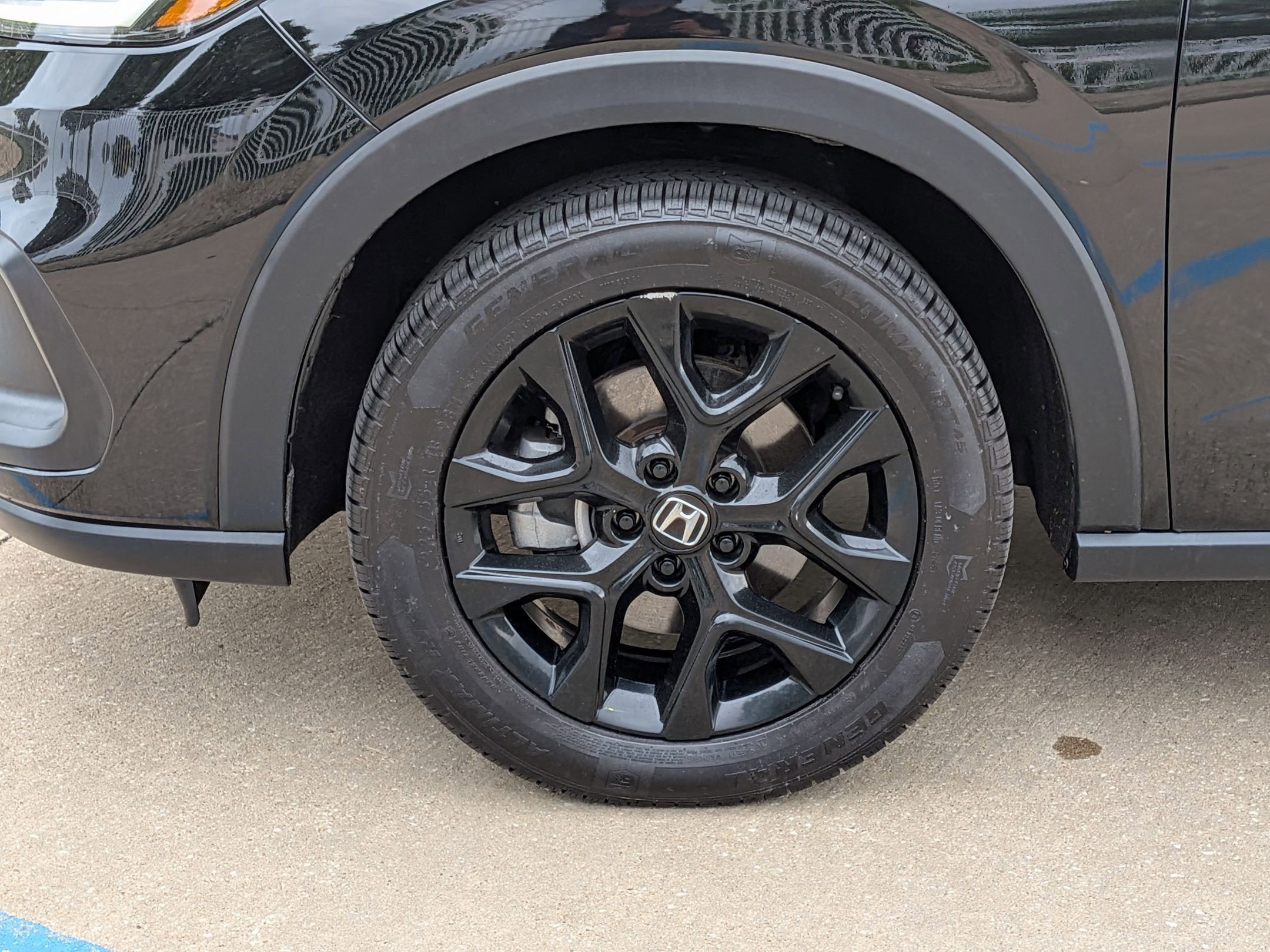Certified 2023 Honda HR-V Sport image 30