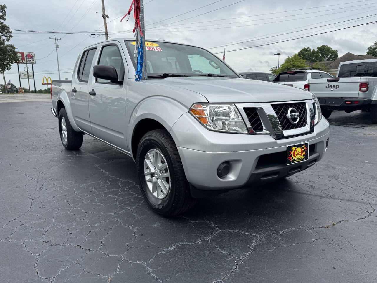 Used 2016 Nissan Frontier SV RWD image 8