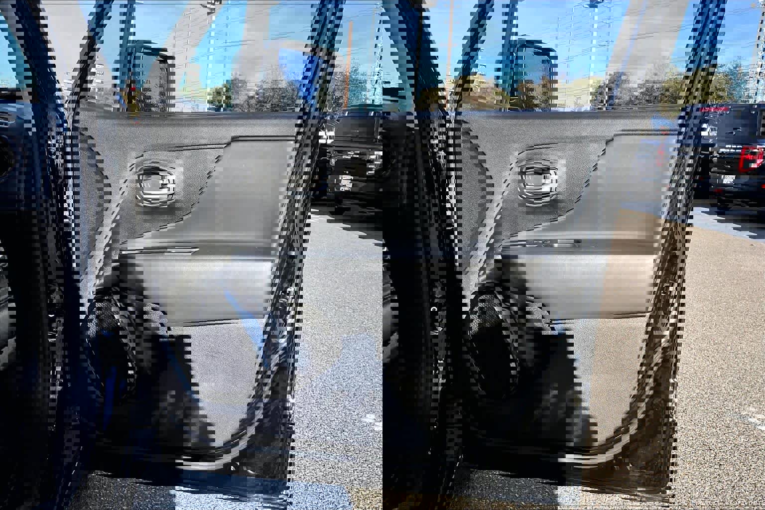 Used 2019 Jeep Renegade Altitude w/ Quick Order Package 2XM image 22