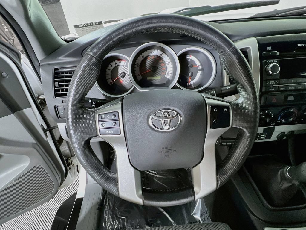 Used 2012 Toyota Tacoma 4x4 Double Cab w/ TRD Sport Pkg image 10