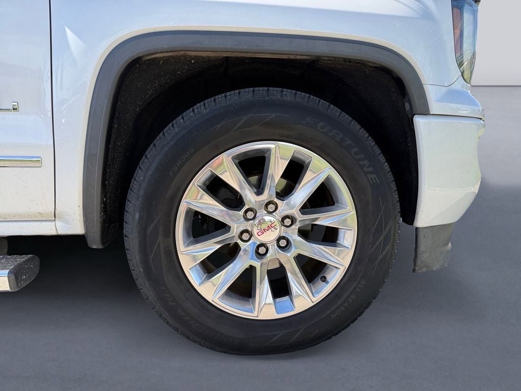 Used 2016 GMC Sierra 1500 Denali w/ Enhanced Driver Alert Package AWD/4WD image 9
