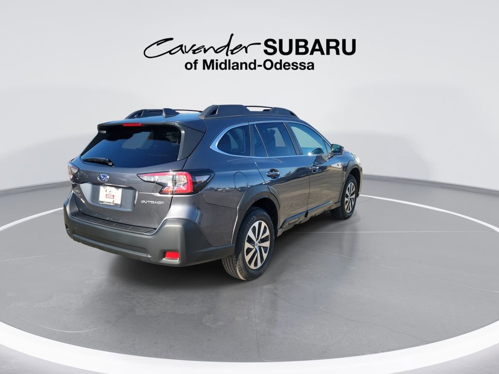 Used 2025 Subaru Outback Premium w/ Popular Package #1A image 7