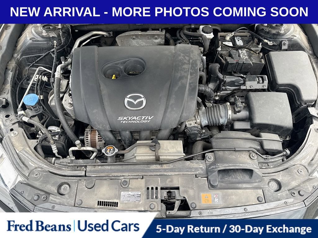 Used 2018 MAZDA MAZDA3 Touring image 11