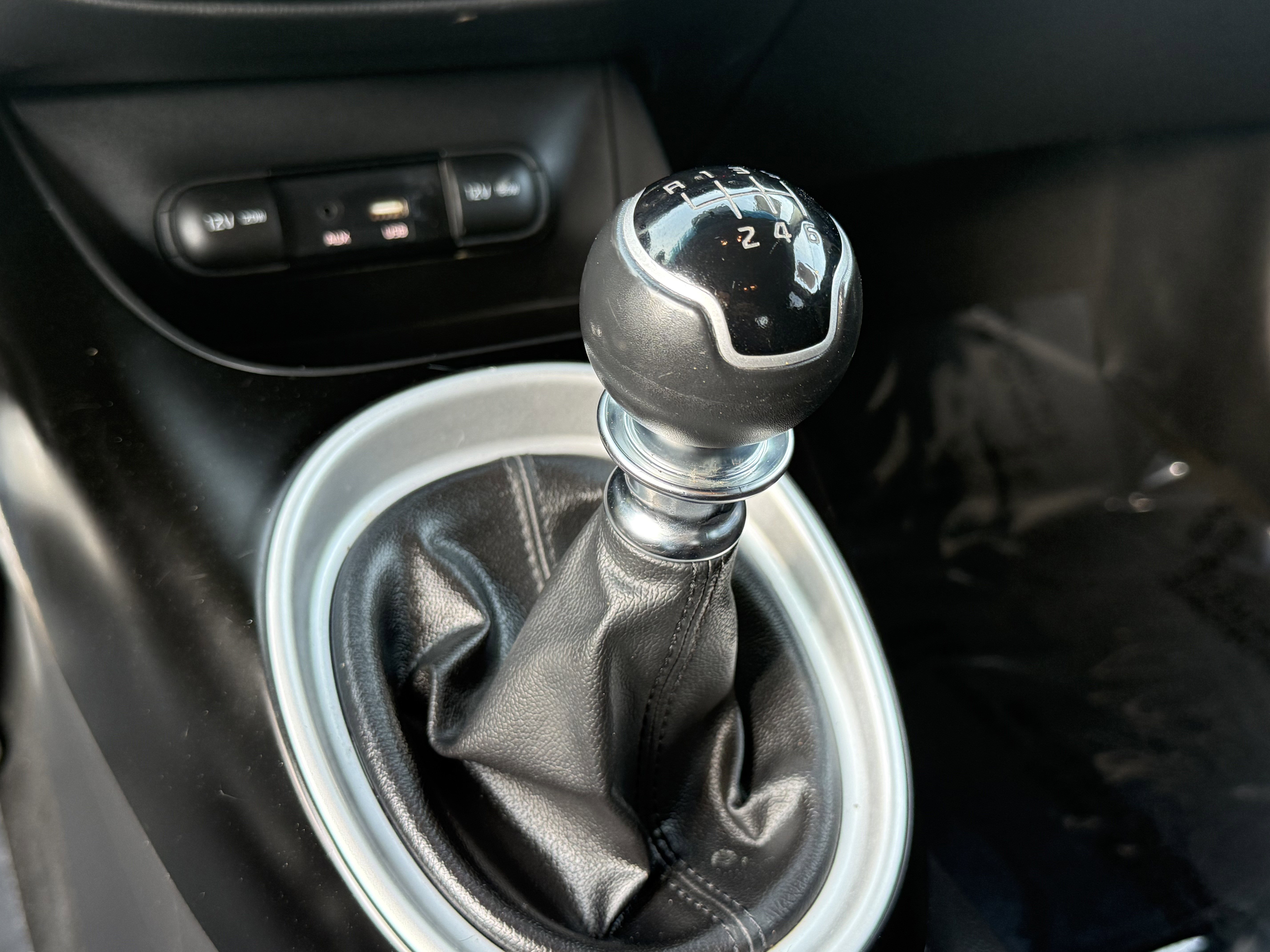 Used 2016 Kia Soul Base image 21