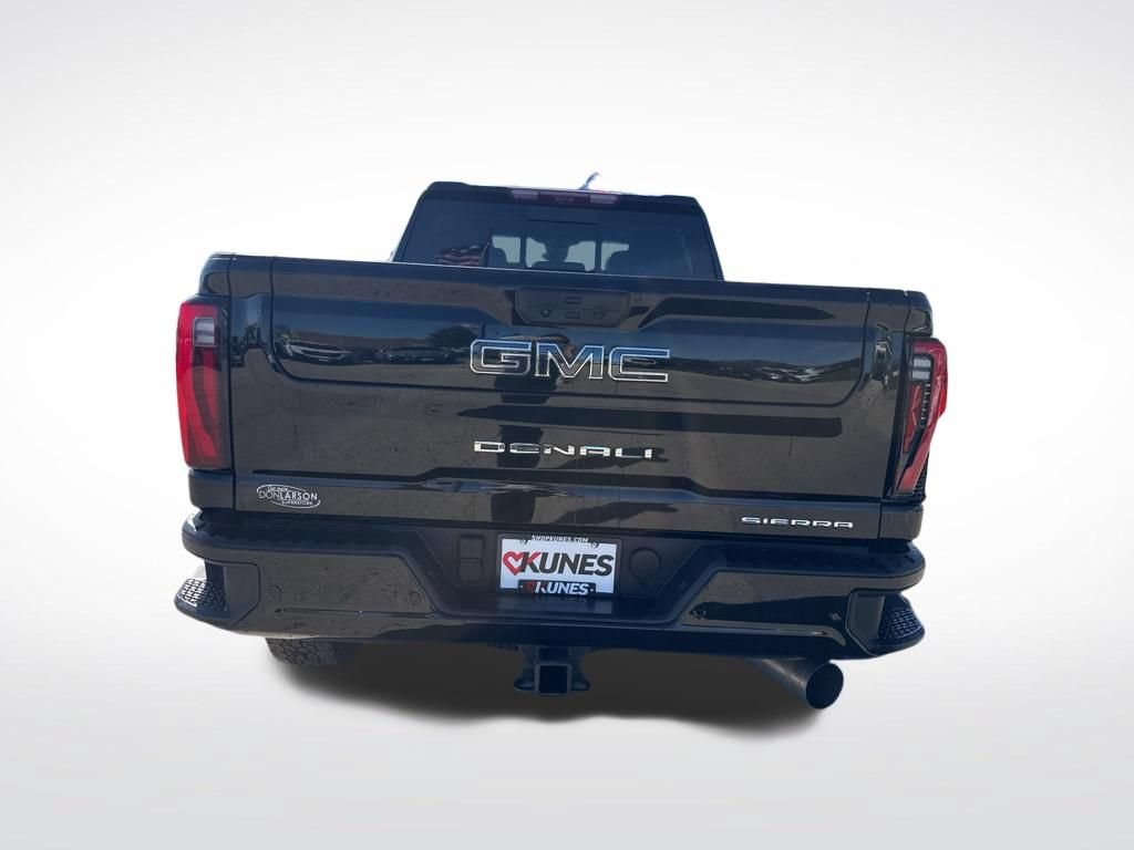 Used 2025 GMC Sierra 3500 Denali Ultimate AWD/4WD image 10