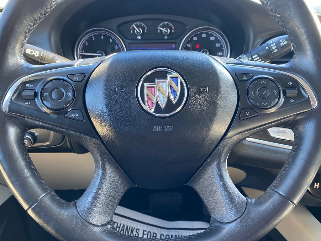 Used 2021 Buick Enclave Essence image 26