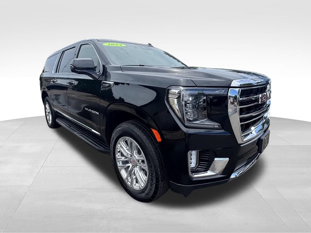 Used 2024 GMC Yukon XL SLT w/ SLT Luxury Package AWD/4WD image 6