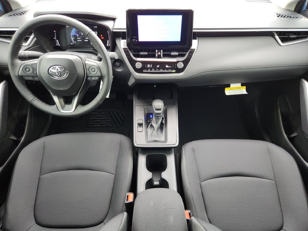 New 2026 Toyota Corolla Cross LE FWD image 15