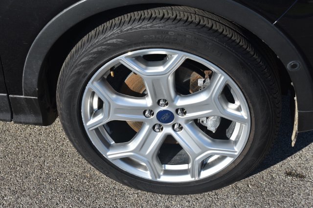 Used 2019 Ford Escape Titanium AWD/4WD image 11