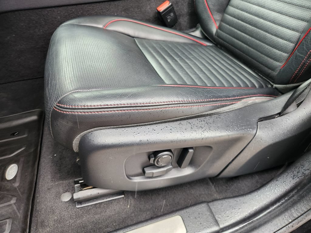 Used 2020 Land Rover Discovery Sport S R-Dynamic AWD/4WD image 18