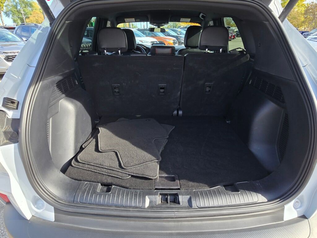 Used 2025 Ford Escape ST-Line Select image 15