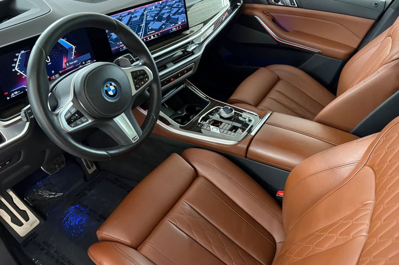 Used 2024 BMW X5 xDrive50e w/ Executive Package AWD/4WD image 11