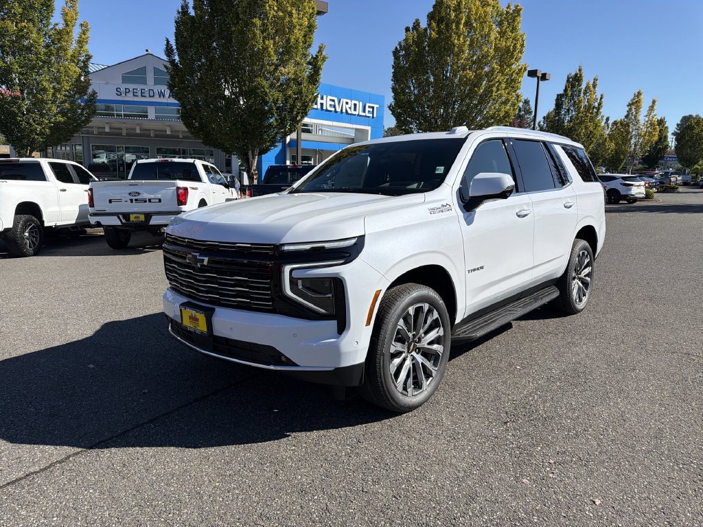 New 2026 Chevrolet Tahoe High Country w/ Sun And Tow Package
