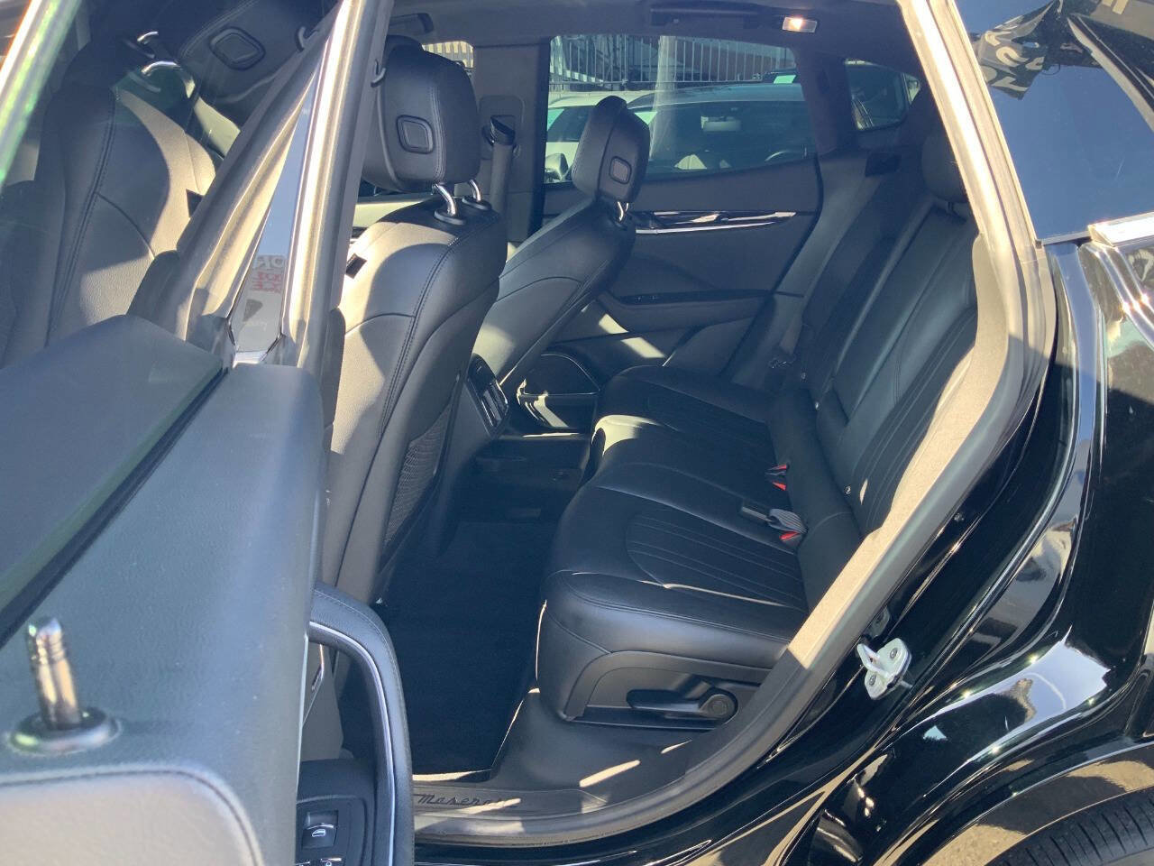 Used 2019 Maserati Levante AWD/4WD image 22