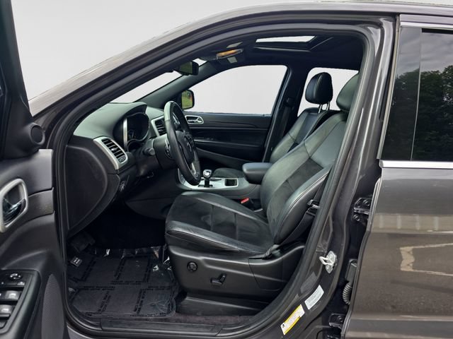 Used 2015 Jeep Grand Cherokee Altitude AWD/4WD image 11