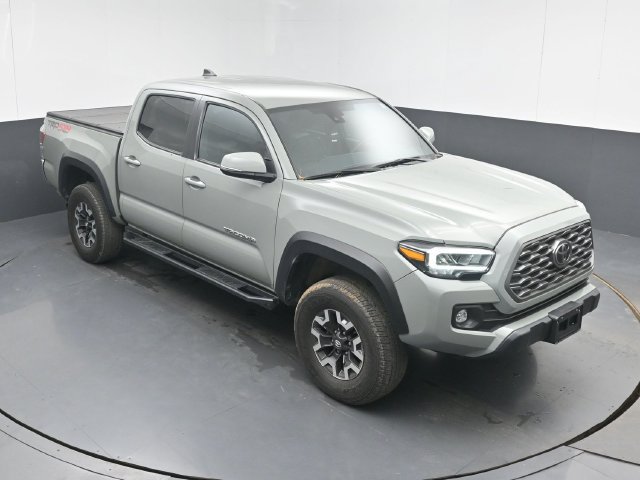 Used 2023 Toyota Tacoma TRD Off-Road AWD/4WD image 13