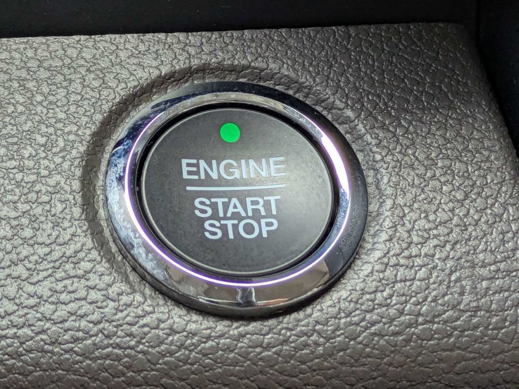 Used 2021 Ford Expedition Limited RWD image 31