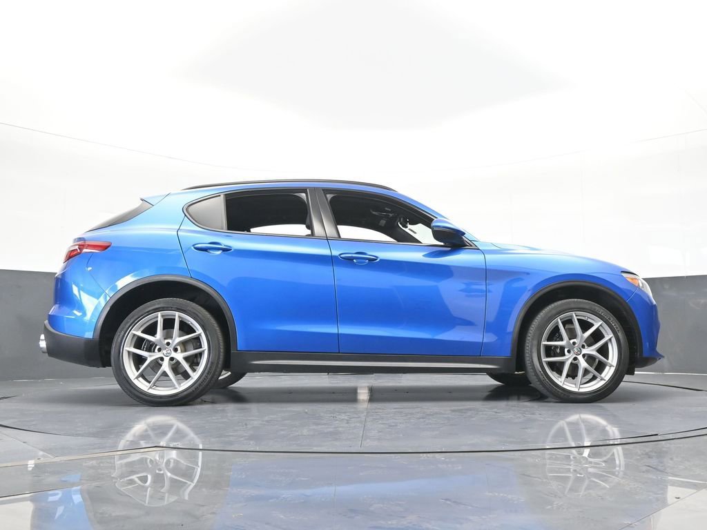 Used 2018 Alfa Romeo Stelvio Ti Sport image 62