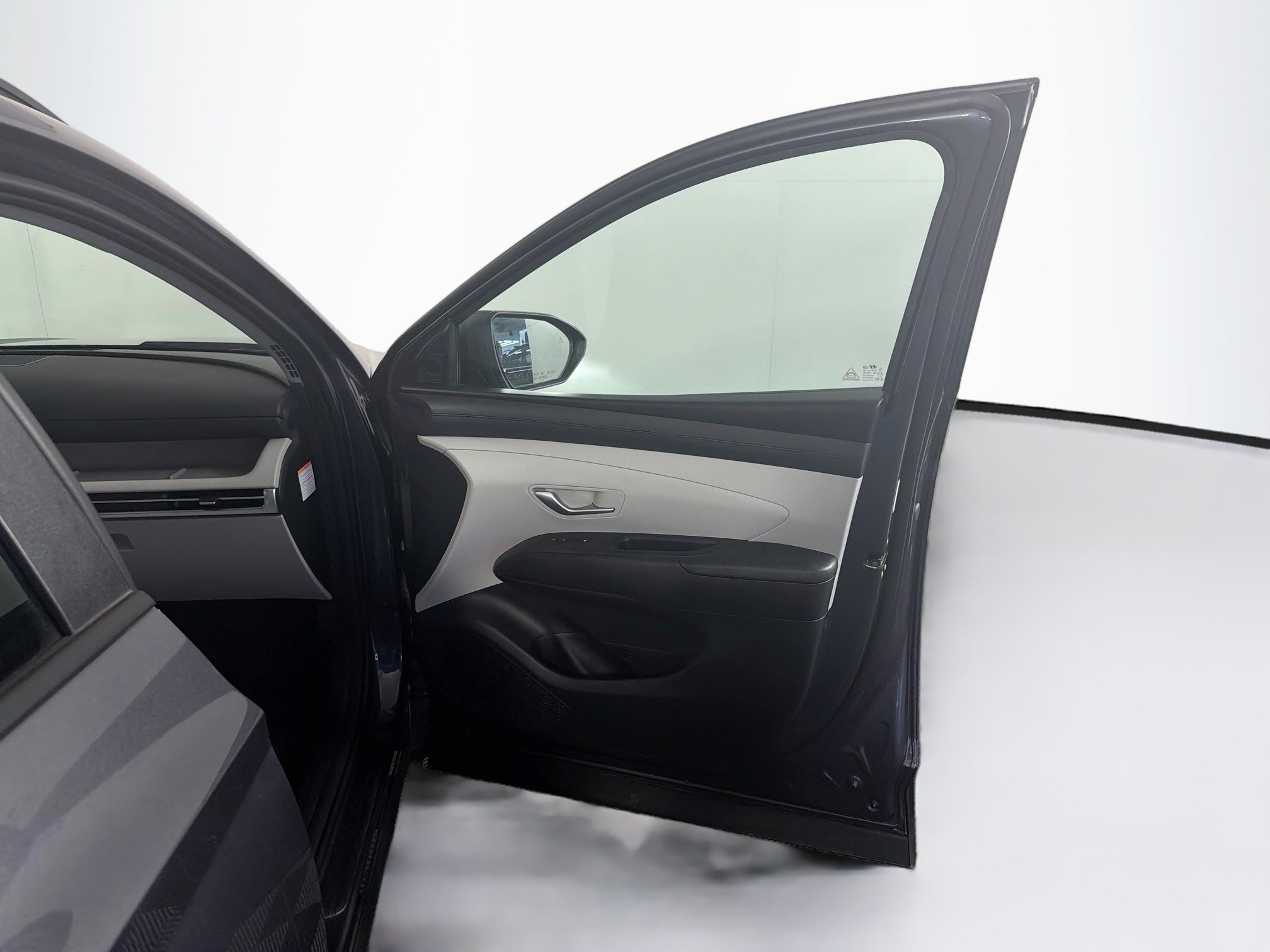 Used 2025 Hyundai Tucson Blue AWD/4WD image 34