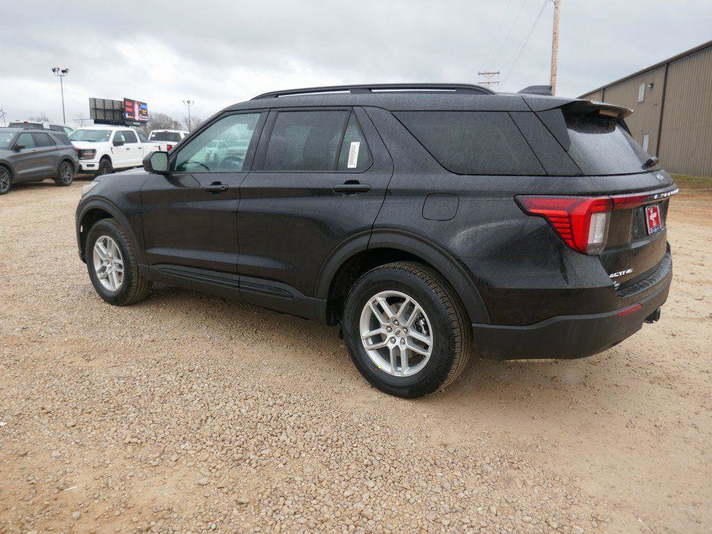 New 2026 Ford Explorer Active image 7