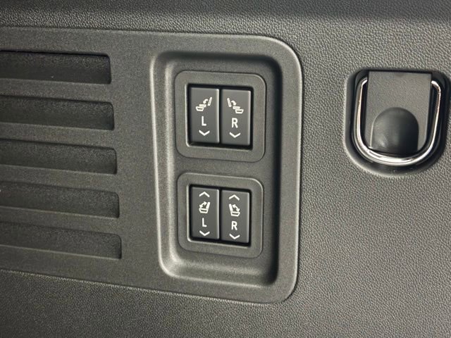 New 2026 Buick Enclave Sport Touring w/ Power Package image 12