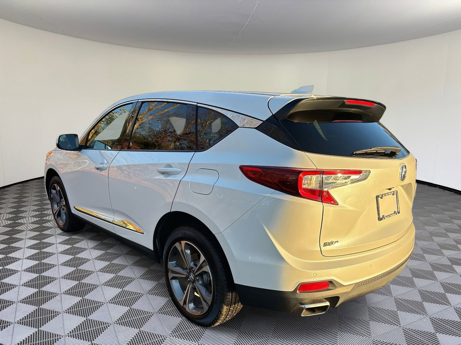 Used 2025 Acura RDX w/ Technology Package image 6