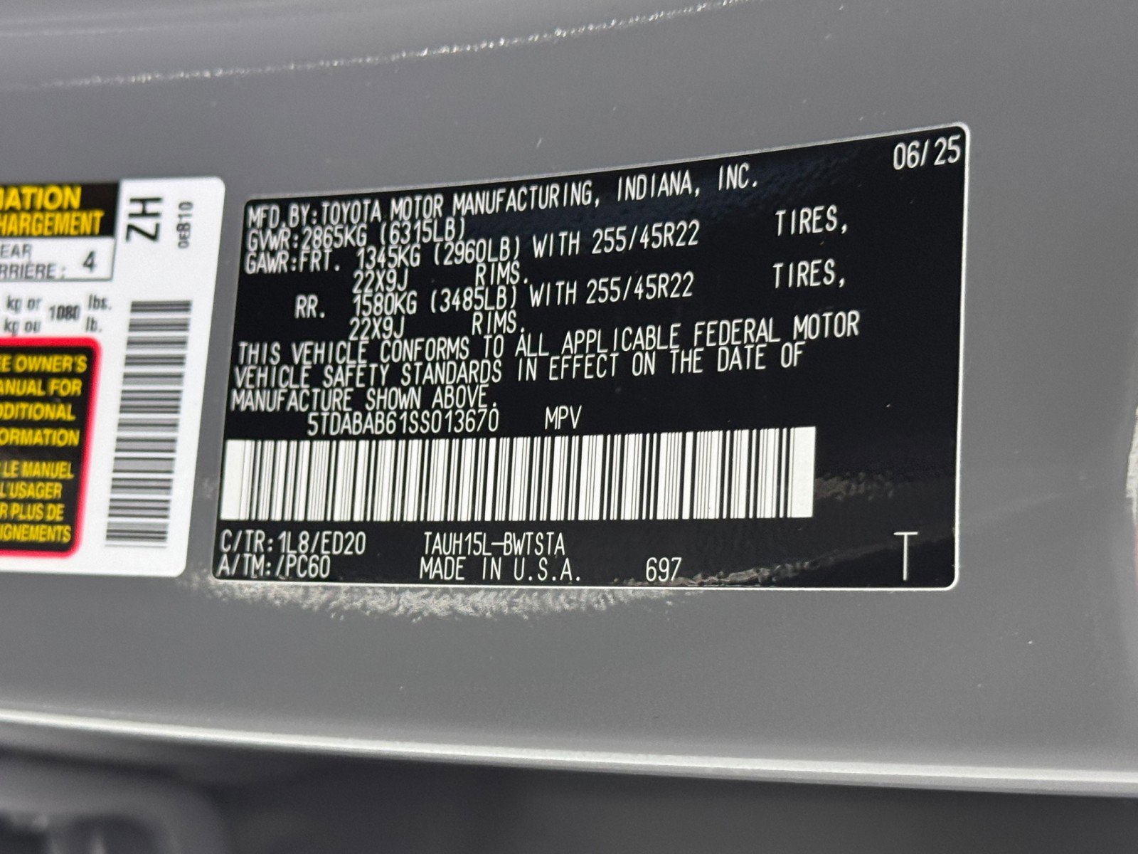 Used 2025 Lexus TX 500h AWD w/ Technology Package image 47