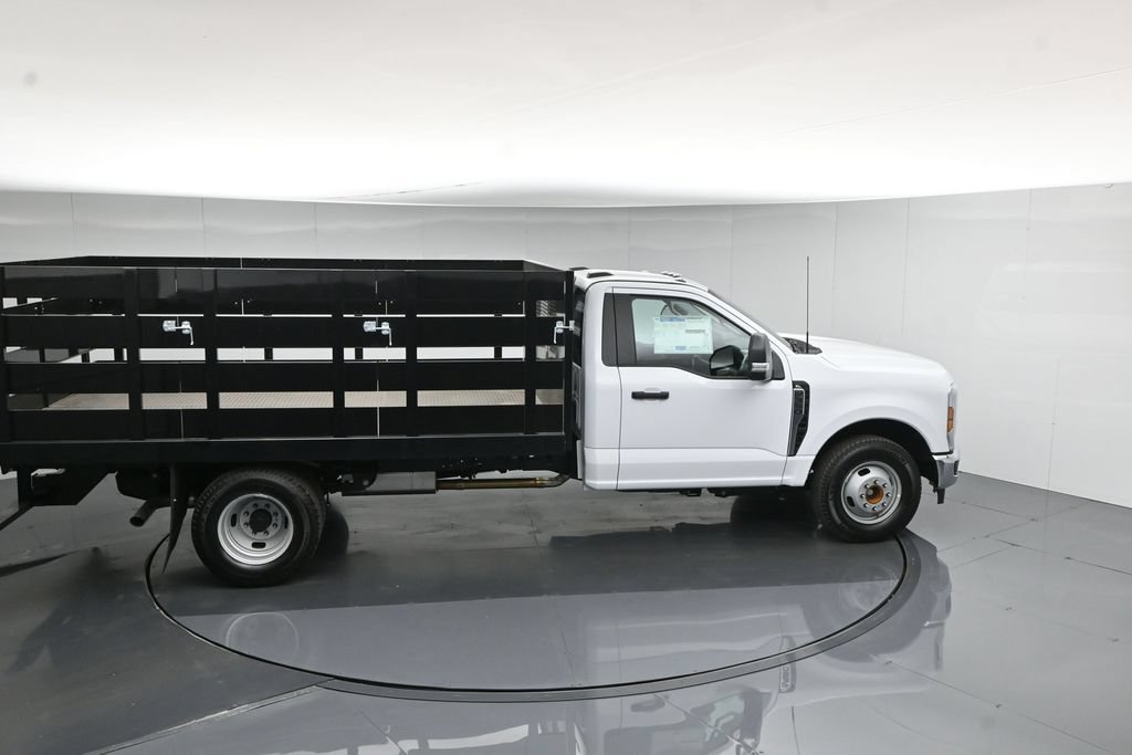 New 2026 Ford F350 XL w/ XL Chrome Package RWD image 36