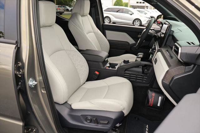 Certified 2026 Toyota Tacoma Limited AWD/4WD image 20