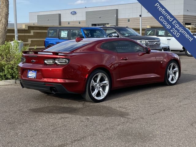 Used 2021 Chevrolet Camaro SS RWD image 7