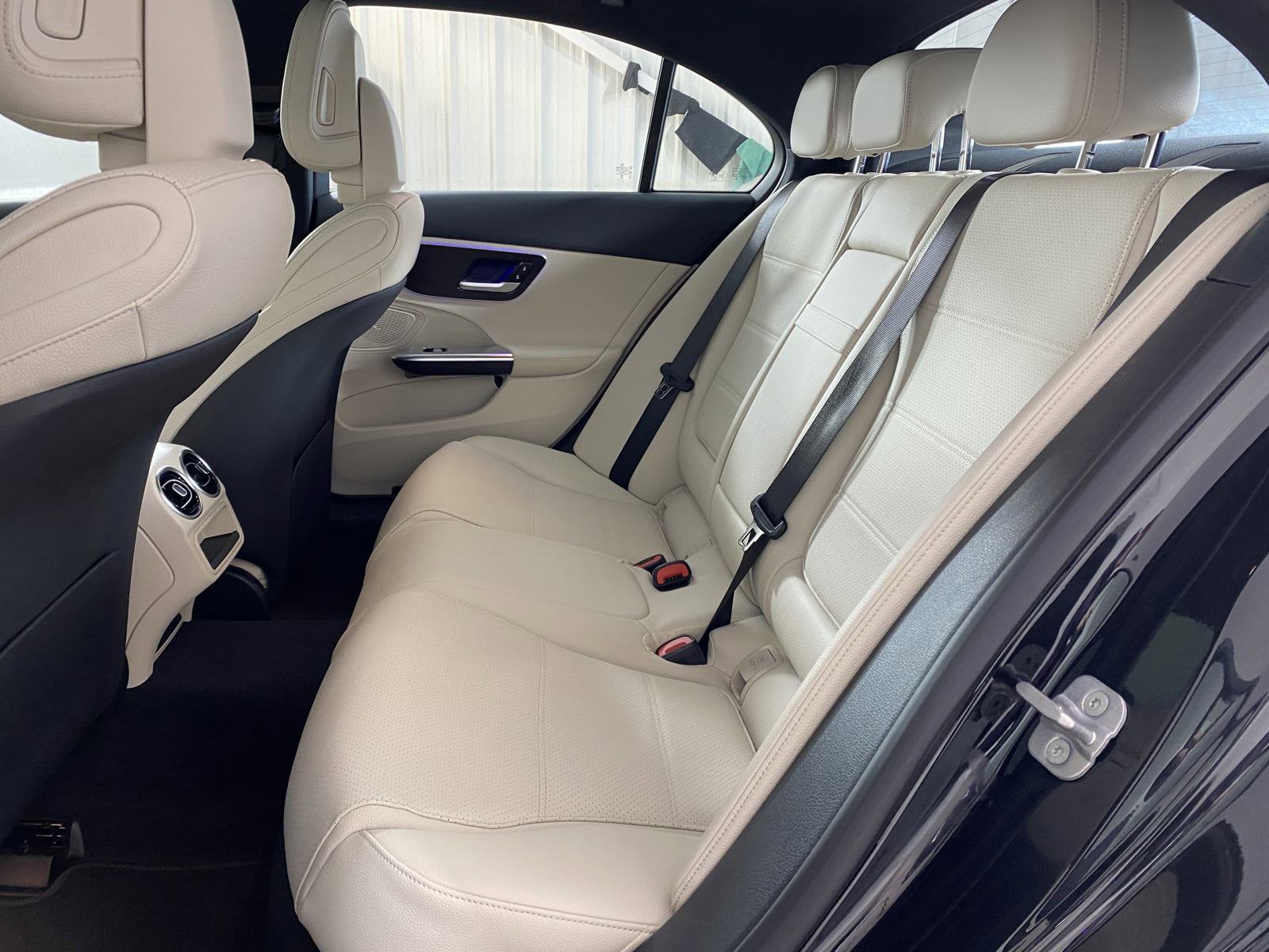 Certified 2025 Mercedes-Benz C 300 4MATIC Sedan image 27