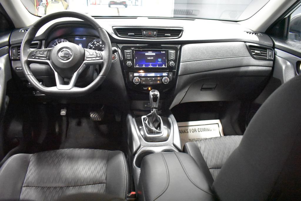 Used 2019 Nissan Rogue SV image 13