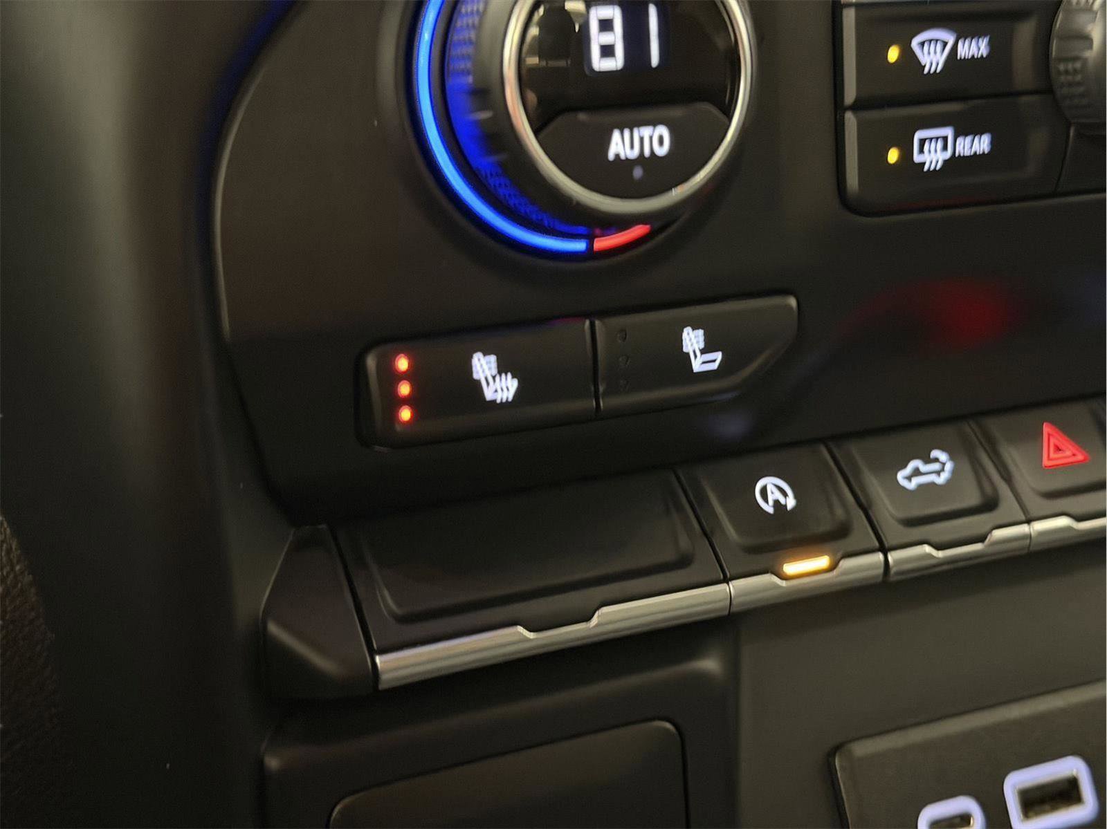 Certified 2019 Chevrolet Silverado 1500 LT w/ All-Star Edition image 33