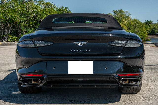 Used 2025 Bentley Continental GT Speed image 21