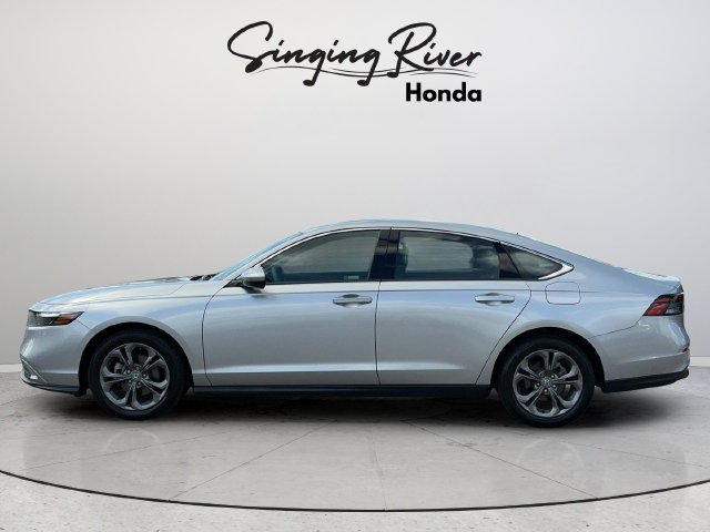 Used 2024 Honda Accord EX image 4