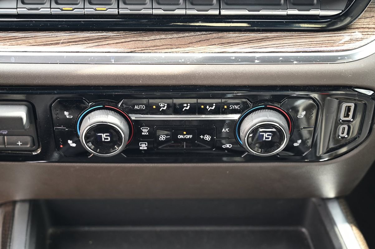 Used 2024 Chevrolet Silverado 1500 RST image 32