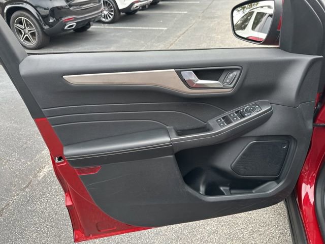 Used 2021 Ford Escape SEL w/ Class II Trailer Tow Package image 18