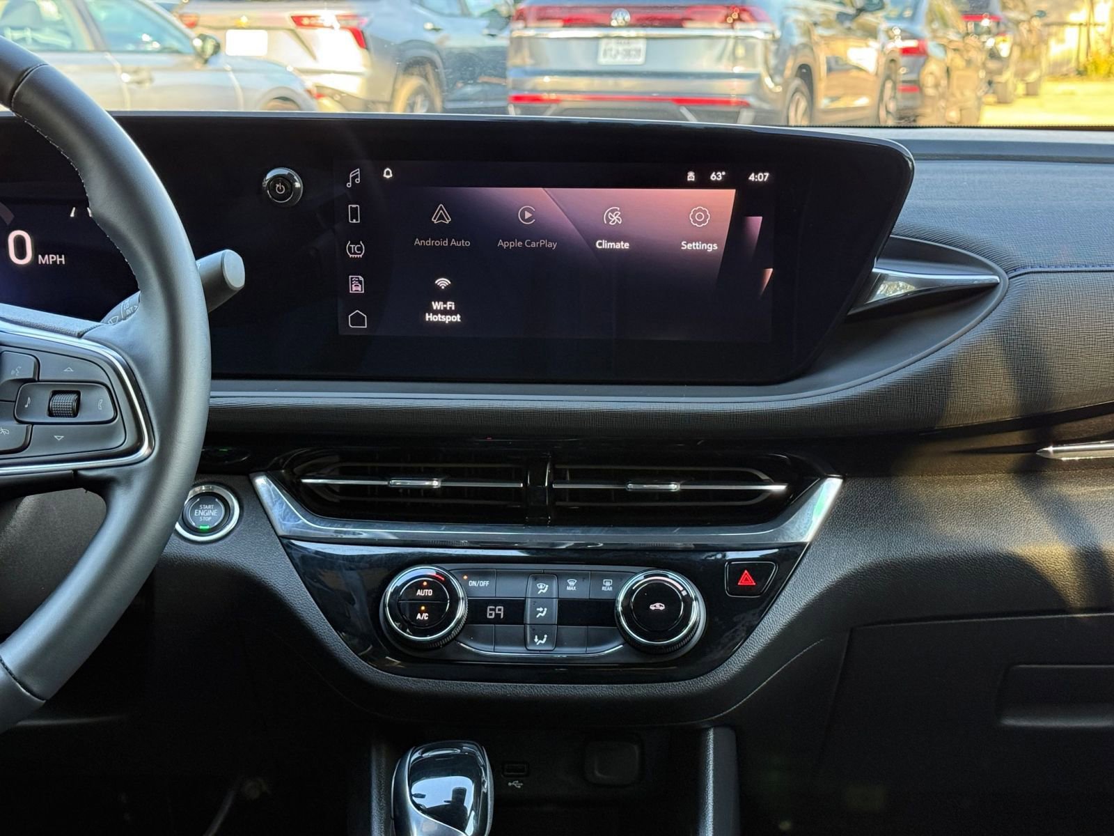 Used 2025 Buick Envista Sport Touring image 18