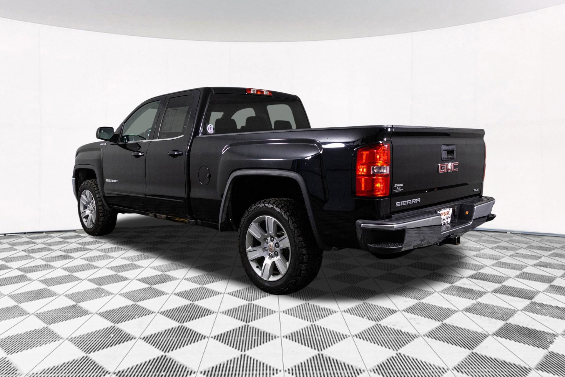 Used 2016 GMC Sierra 1500 SLE w/ SLE Value Package image 7
